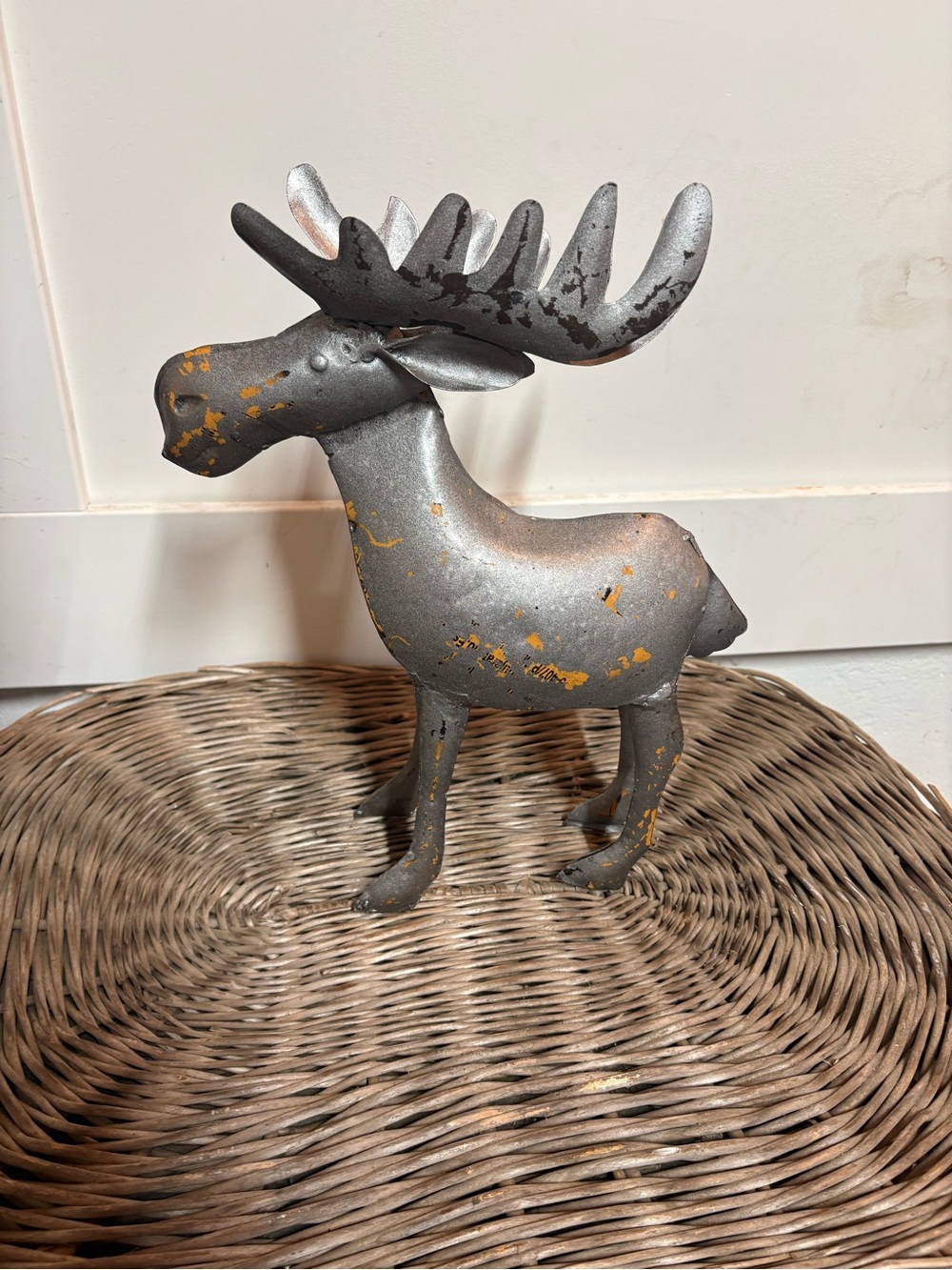 Rustic Reclaimed Metal Moose Sculpture Cabin Decor Tabletop Statue 13.5" Vintage
